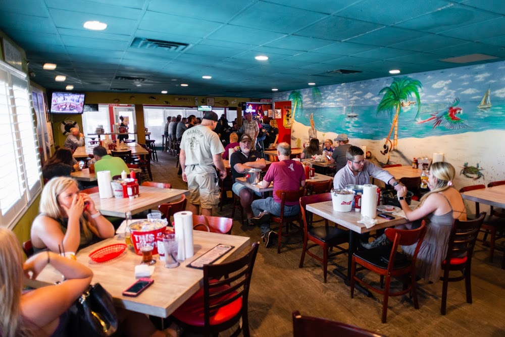 Bimini’s Oyster Bar and Seafood Cafe